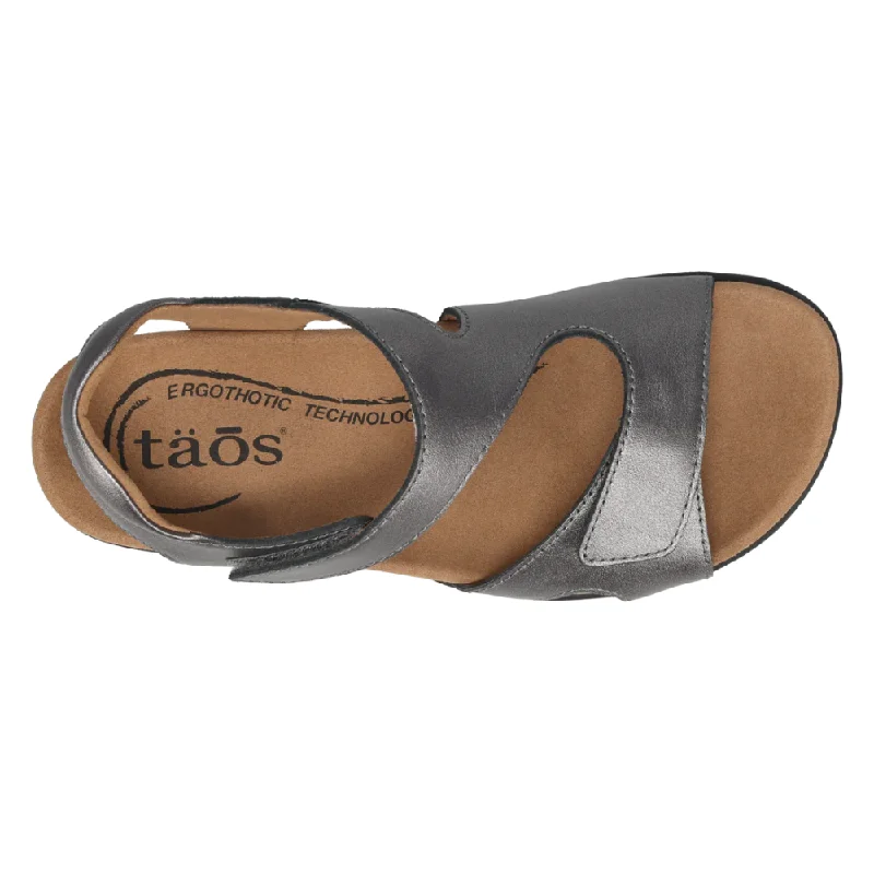 Taos Serene Pewter Leather Sandal (Women's)