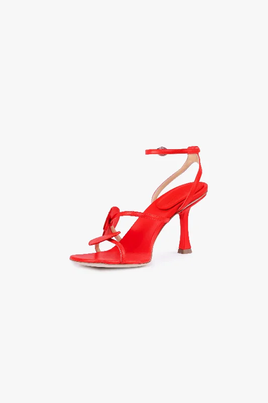 Beta Kiss Round Toe Sandal With Lip Red