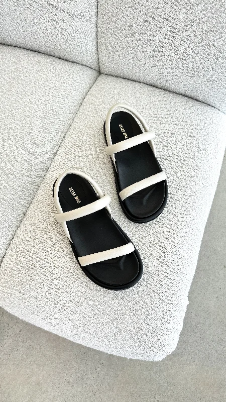 Daphne Slide - Bone Leather