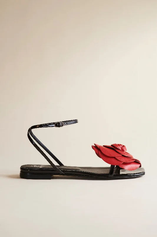 Lilia Flat Sandal in Rose