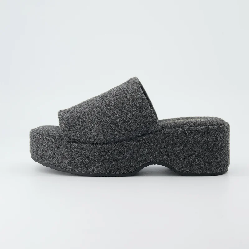 Grey Wool / 6.5