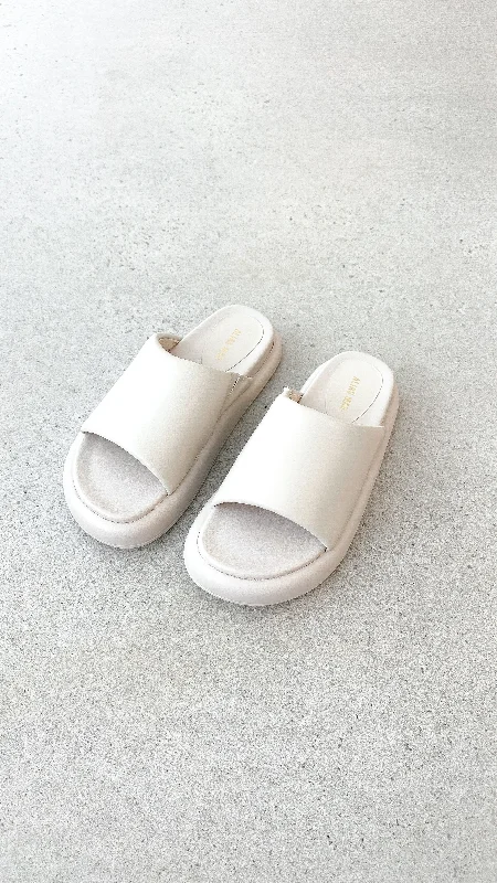 Thea Slide - Bone Leather