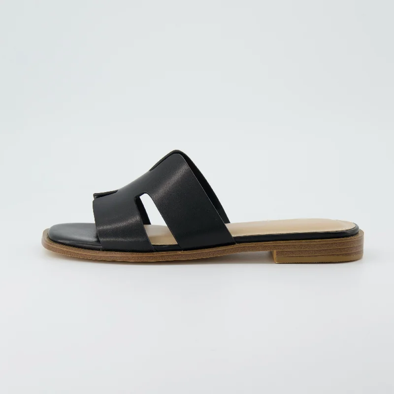 Voyage Slide Sandal