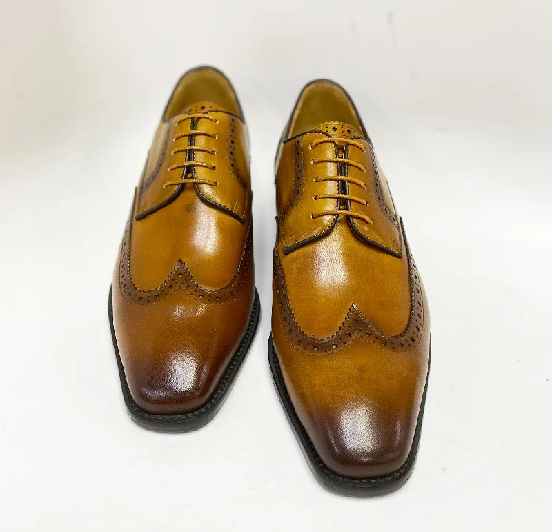 Burnished Leather Lace-Up Shoe Cognac