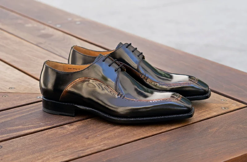 Shiny Calfskin Lace-Up Oxford Black/Caramel