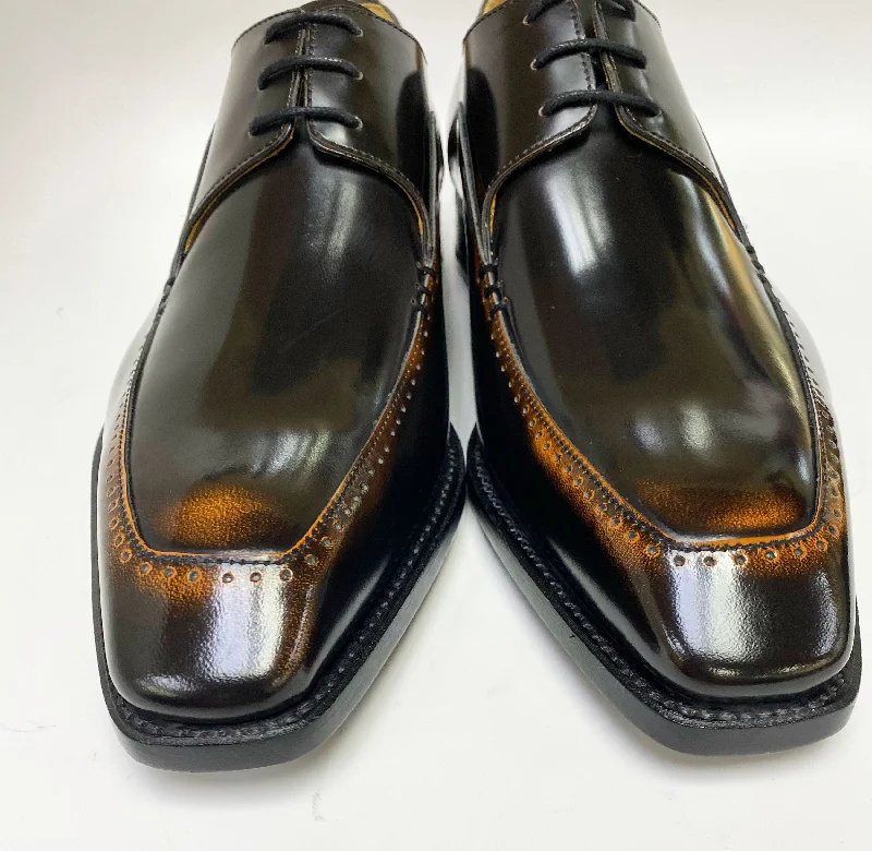 Shiny Calfskin Lace-Up Oxford Black/Caramel