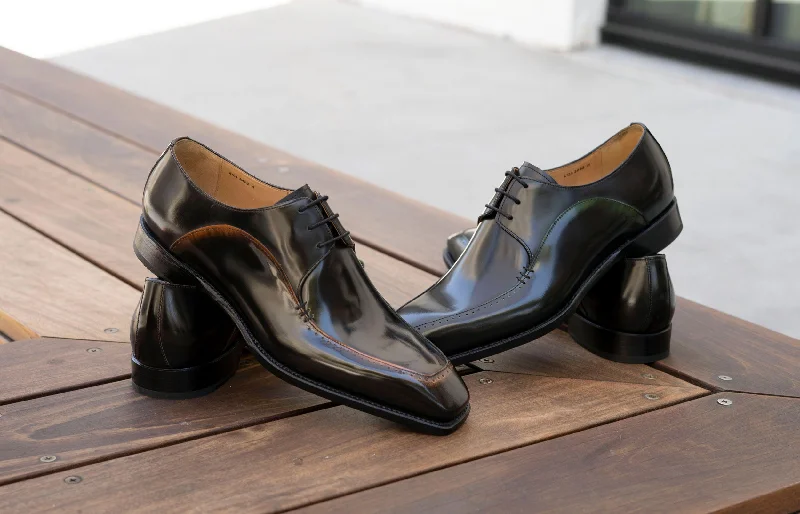 Shiny Calfskin Lace-Up Oxford Black/Caramel